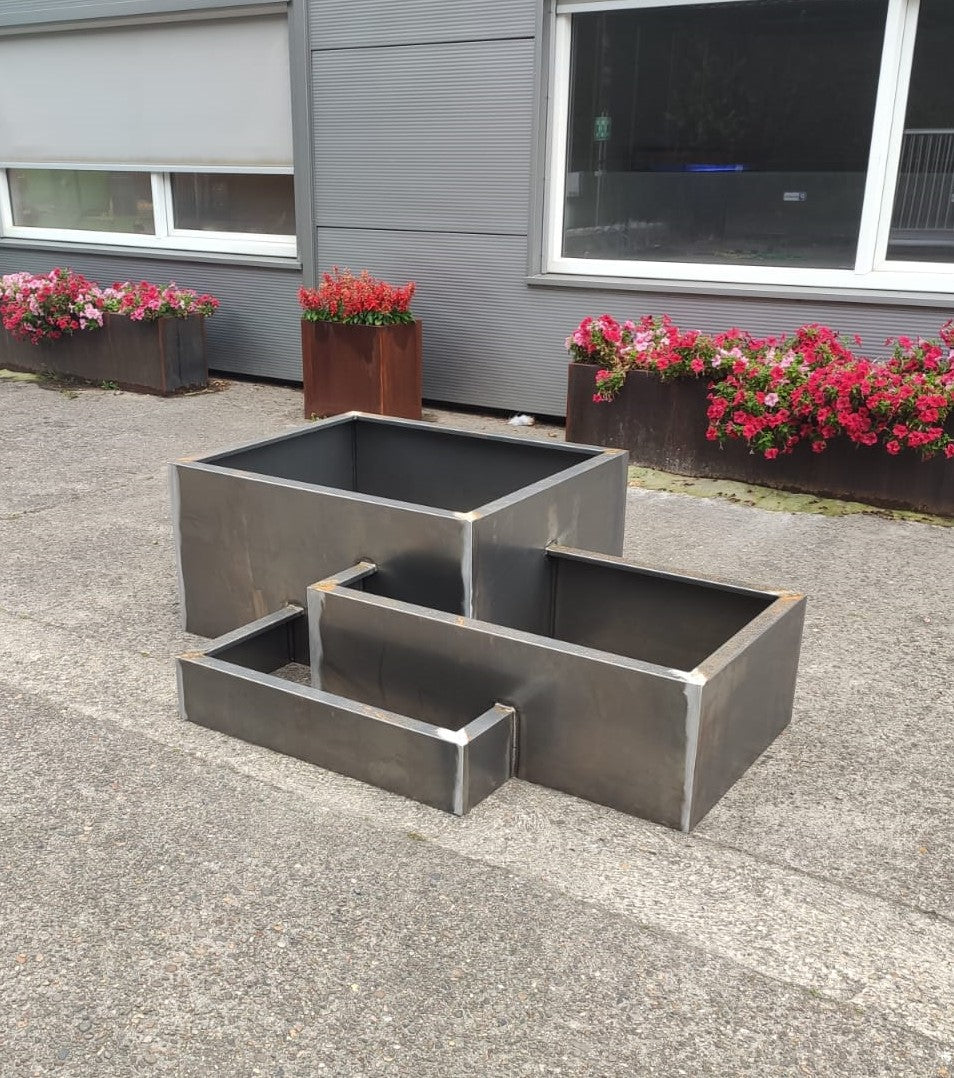 Cortenstaal drievaks plantenbak 200x150x65